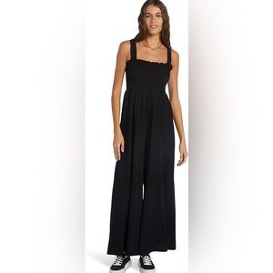Roxy “just passing by” black jumpsuit BNWT